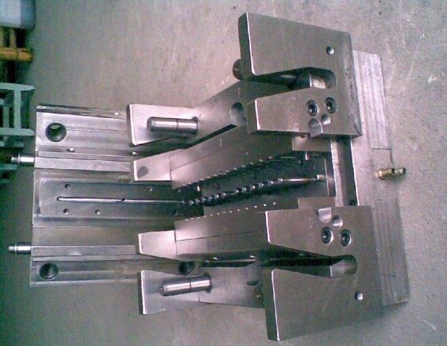 深圳模具廠,什么是注塑模具？